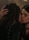 Charmed-Online-dot-nl_Charmed-1x10KeepCalmAndHarryOn02160.jpg
