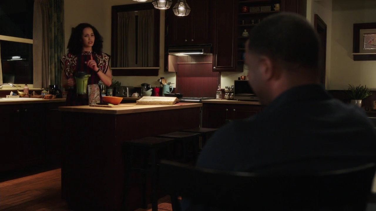 Charmed-Online-dot-nl_Charmed-1x11WitchPerfect00542.jpg