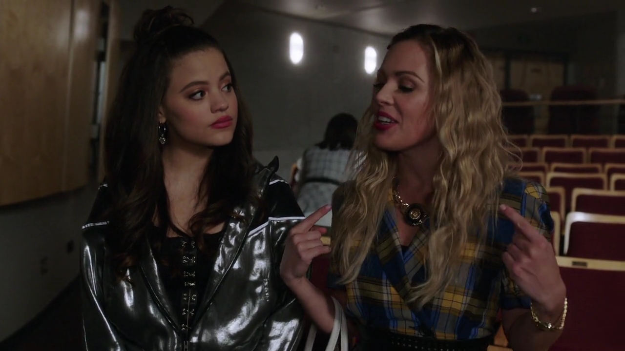 Charmed-Online-dot-nl_Charmed-1x11WitchPerfect00673.jpg Charmed-Online-dot-nl_Charmed-1x11WitchPerfect00673.jpg