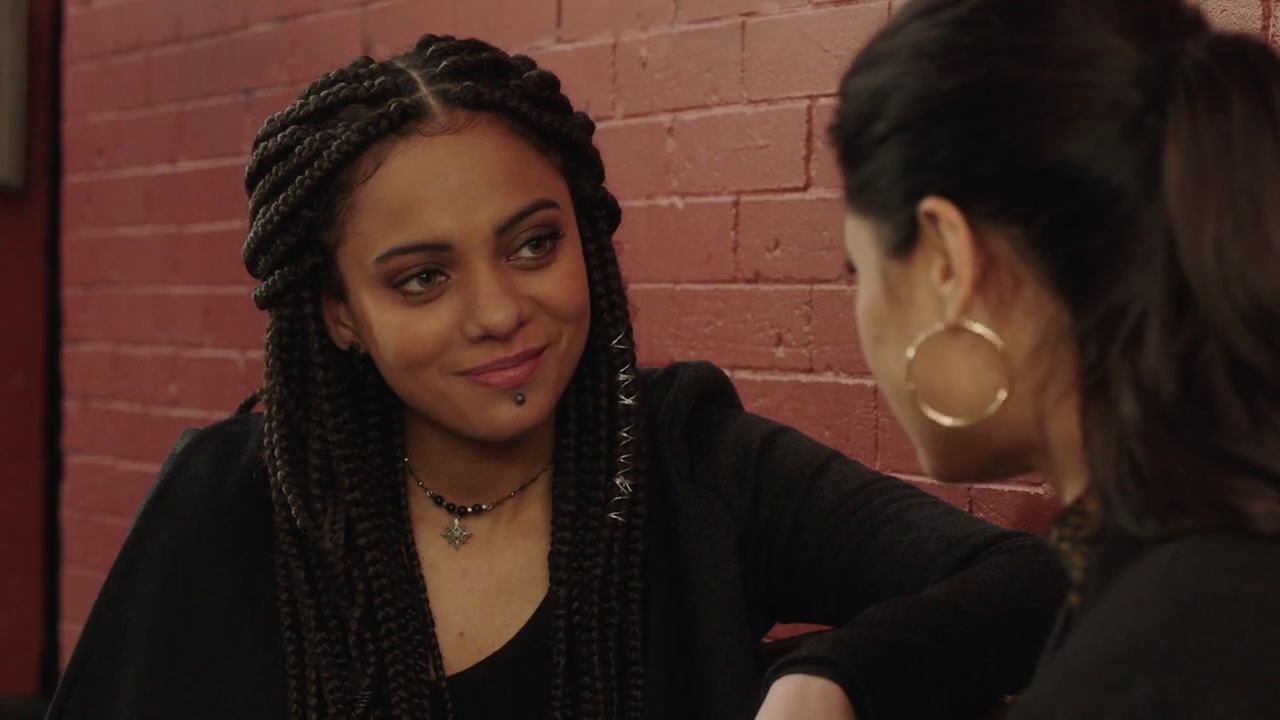 Charmed-Online-dot-nl_Charmed-1x11WitchPerfect00801.jpg Charmed-Online-dot-nl_Charmed-1x11WitchPerfect00801.jpg