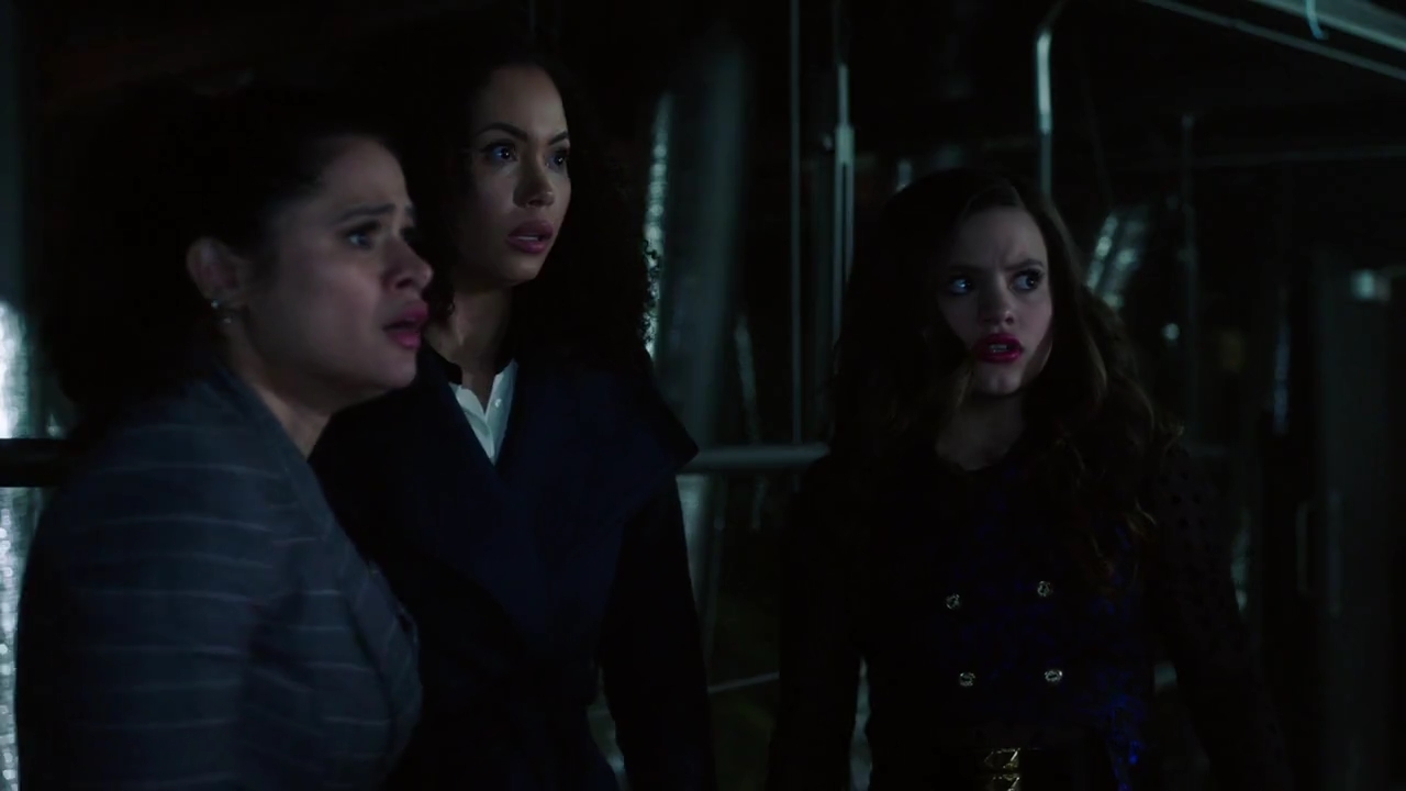 Charmed-Online-dot-nl_Charmed-1x11WitchPerfect02053.jpg