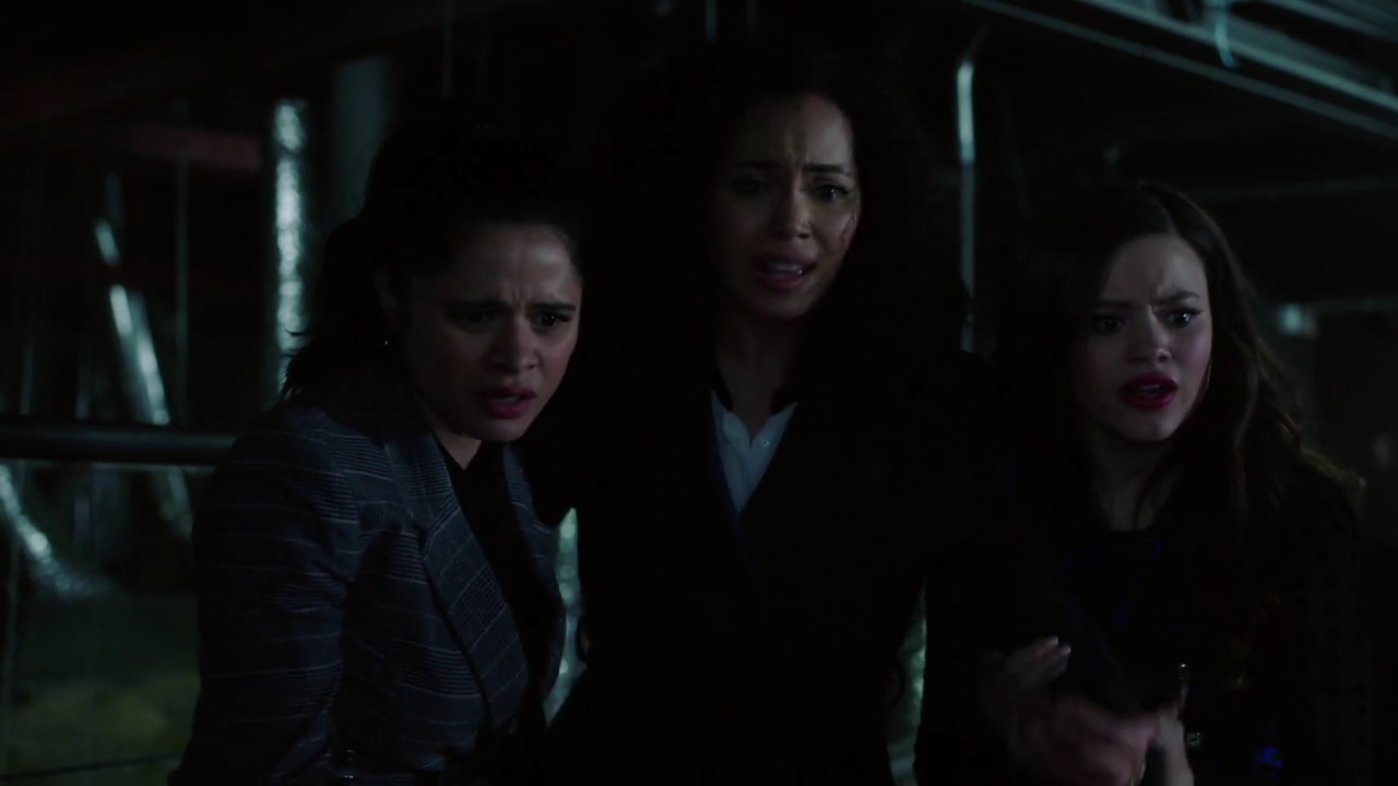 Charmed-Online-dot-nl_Charmed-1x11WitchPerfect02065.jpg