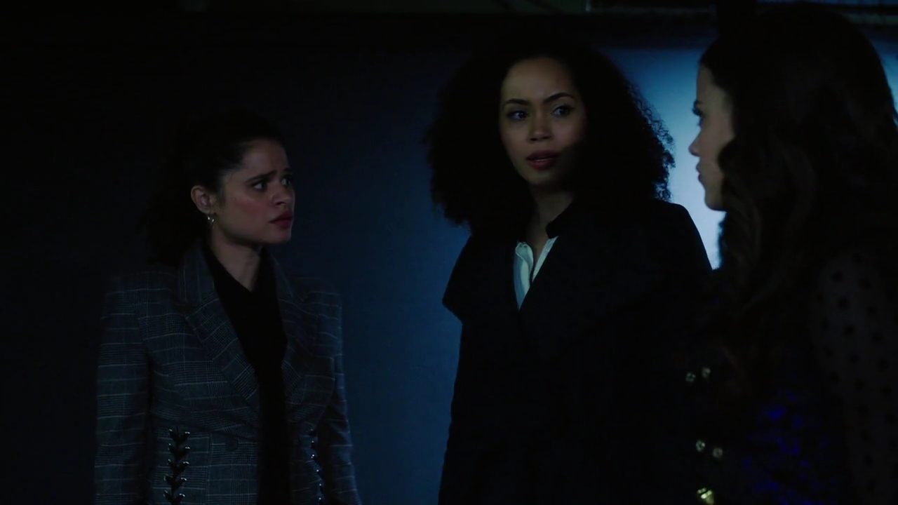 Charmed-Online-dot-nl_Charmed-1x11WitchPerfect02071.jpg