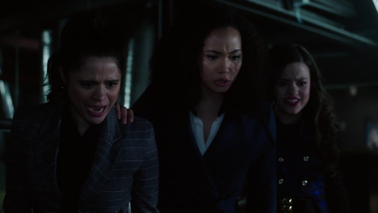 Charmed-Online-dot-nl_Charmed-1x11WitchPerfect02080.jpg