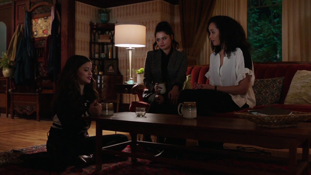Charmed-Online-dot-nl_Charmed-1x11WitchPerfect02206.jpg