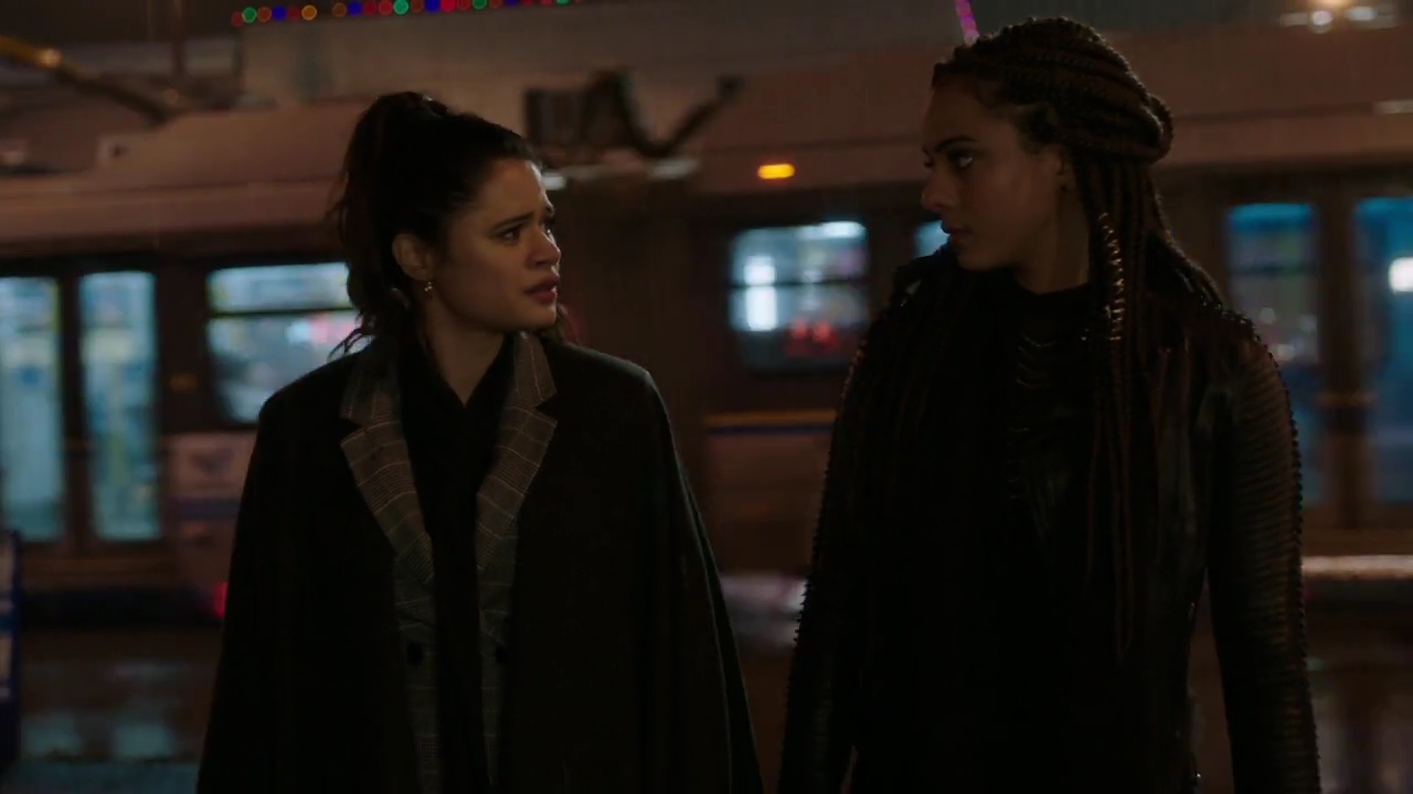Charmed-Online-dot-nl_Charmed-1x11WitchPerfect02241.jpg