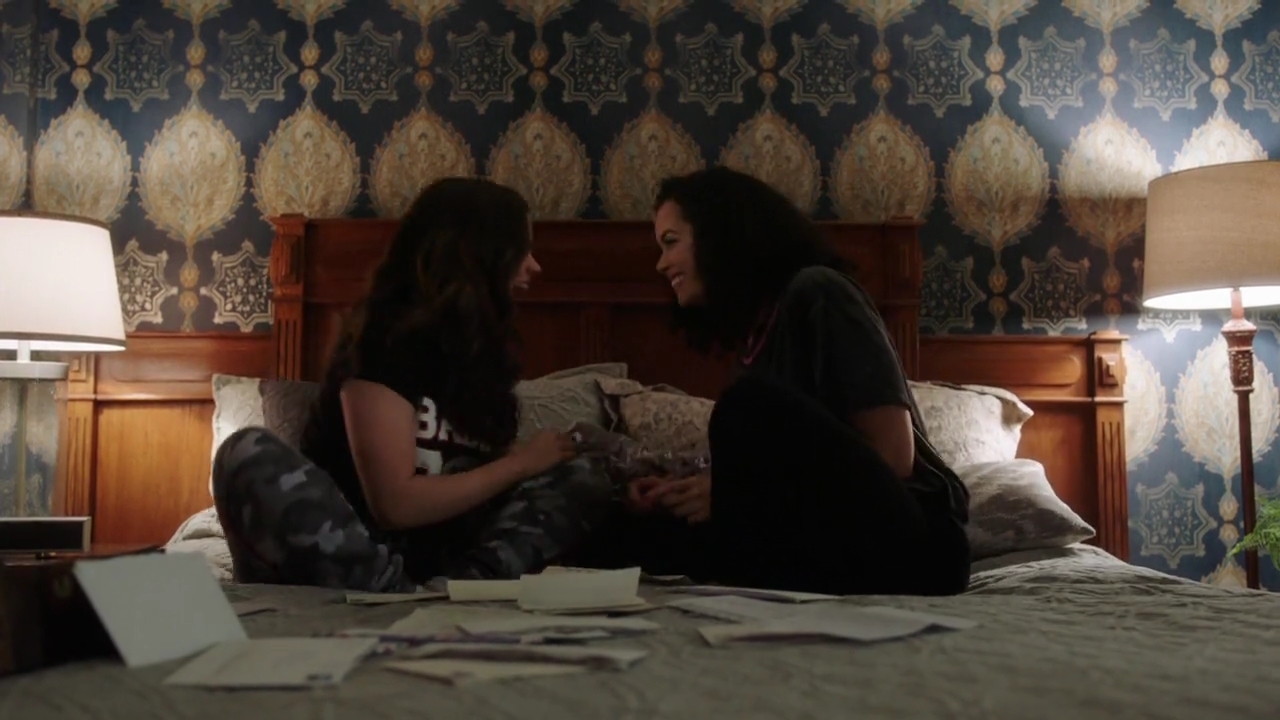 Charmed-Online-dot-nl_Charmed-1x11WitchPerfect02406.jpg