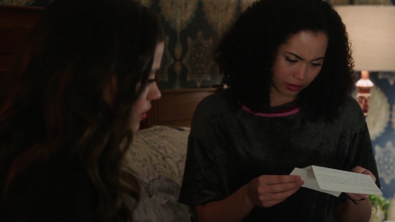 Charmed-Online-dot-nl_Charmed-1x11WitchPerfect02431.jpg