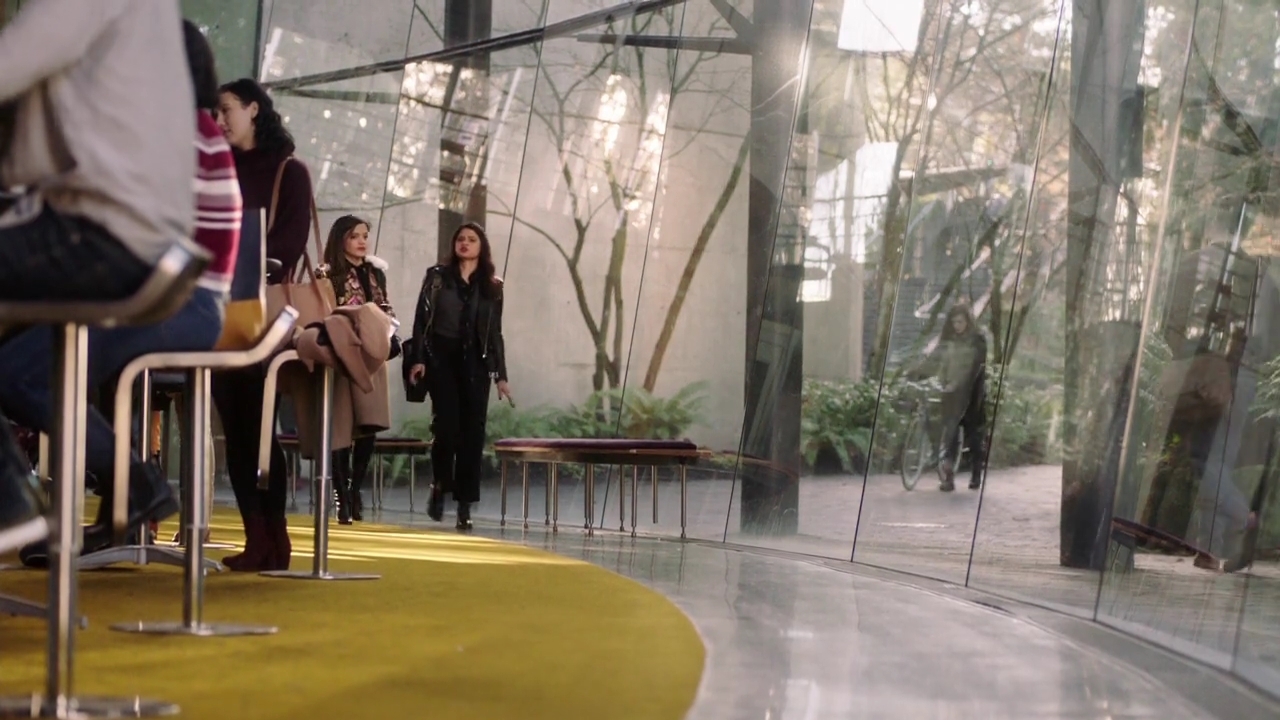 Charmed-Online-dot-nl_Charmed-1x12YoureDeathToMe00398.jpg Charmed-Online-dot-nl_Charmed-1x12YoureDeathToMe00398.jpg