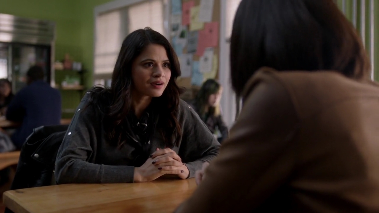 Charmed-Online-dot-nl_Charmed-1x12YoureDeathToMe00701.jpg