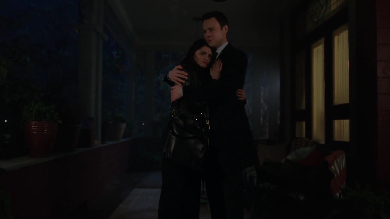 Charmed-Online-dot-nl_Charmed-1x12YoureDeathToMe02014.jpg