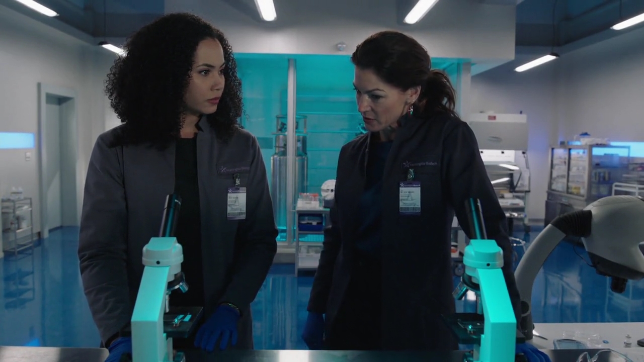 Charmed-Online-dot-nl_Charmed-1x13ManicPixieNightmare00221.jpg