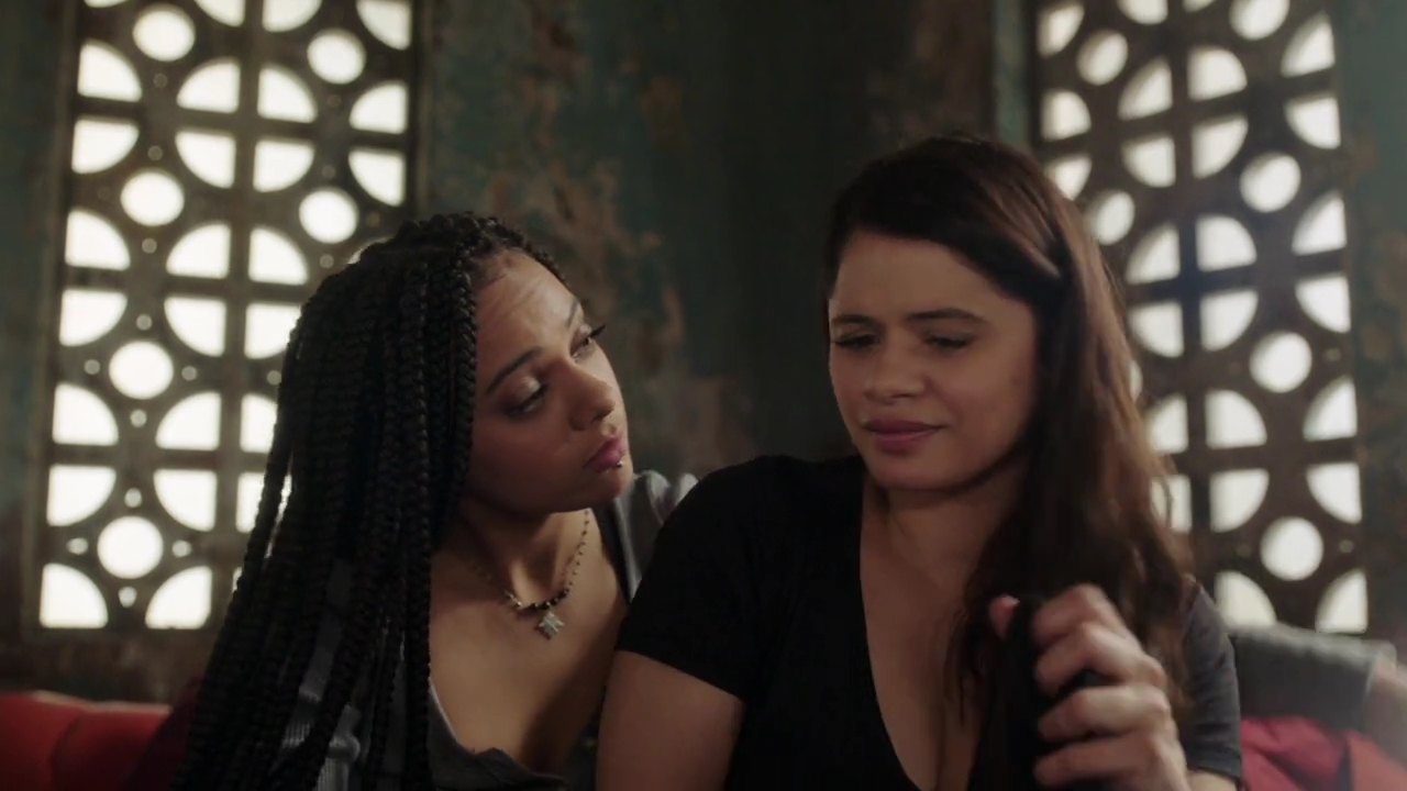 Charmed-Online-dot-nl_Charmed-1x13ManicPixieNightmare00268.jpg