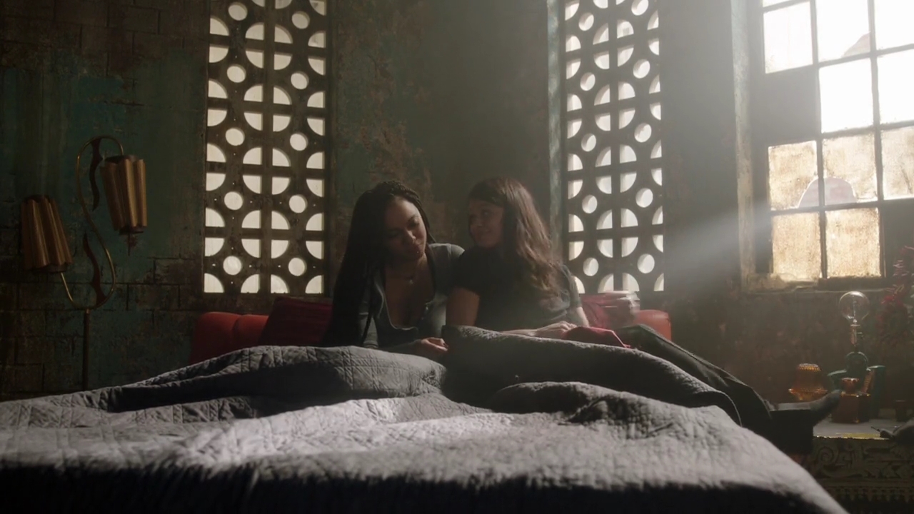 Charmed-Online-dot-nl_Charmed-1x13ManicPixieNightmare00278.jpg