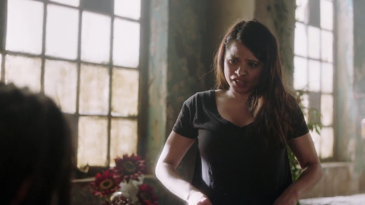 Charmed-Online-dot-nl_Charmed-1x13ManicPixieNightmare00283.jpg