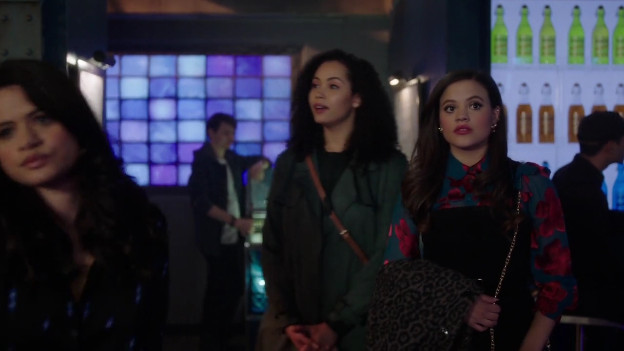Charmed-Online-dot-nl_Charmed-1x13ManicPixieNightmare00398.jpg