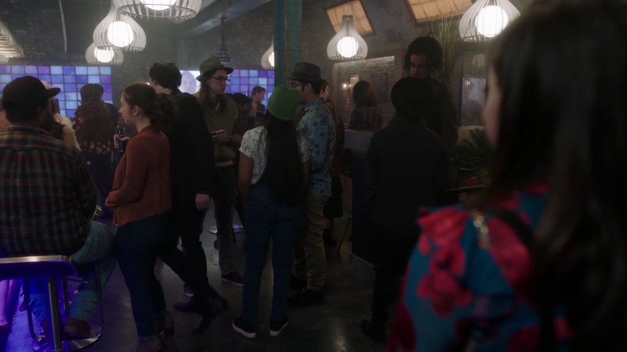 Charmed-Online-dot-nl_Charmed-1x13ManicPixieNightmare00422.jpg