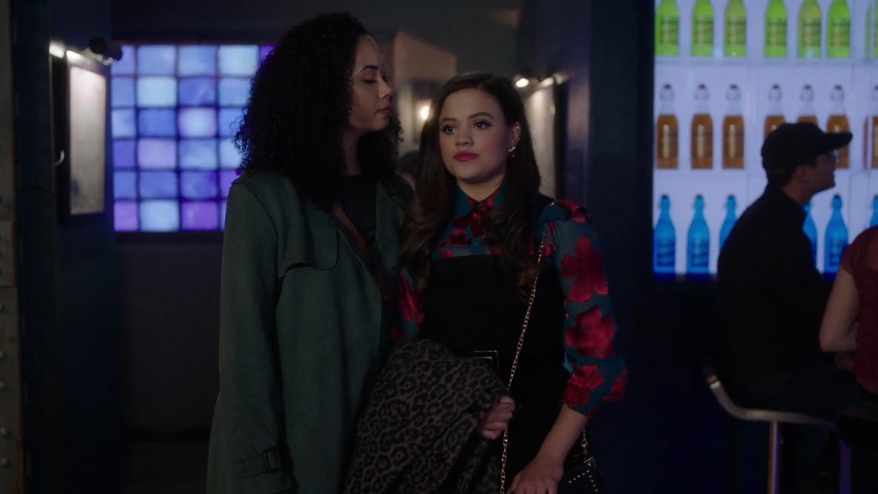 Charmed-Online-dot-nl_Charmed-1x13ManicPixieNightmare00453.jpg