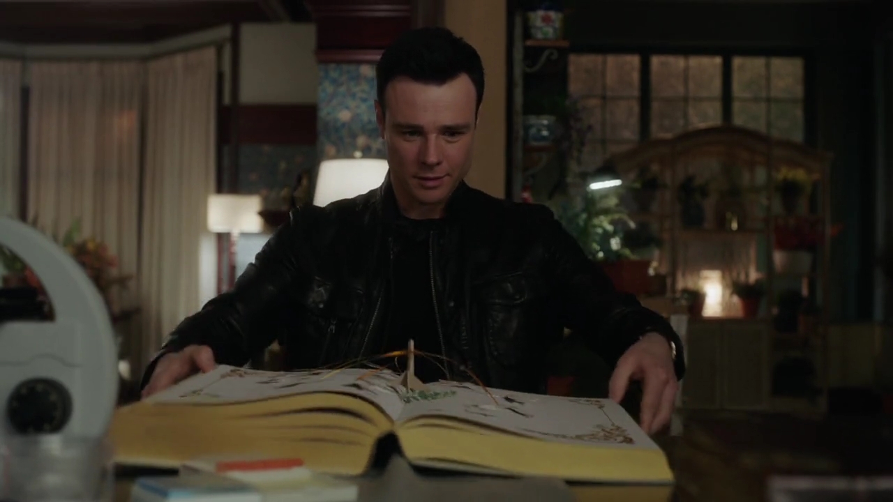 Charmed-Online-dot-nl_Charmed-1x13ManicPixieNightmare00672.jpg