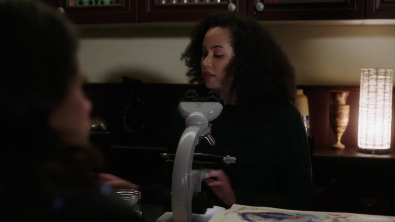 Charmed-Online-dot-nl_Charmed-1x13ManicPixieNightmare00741.jpg