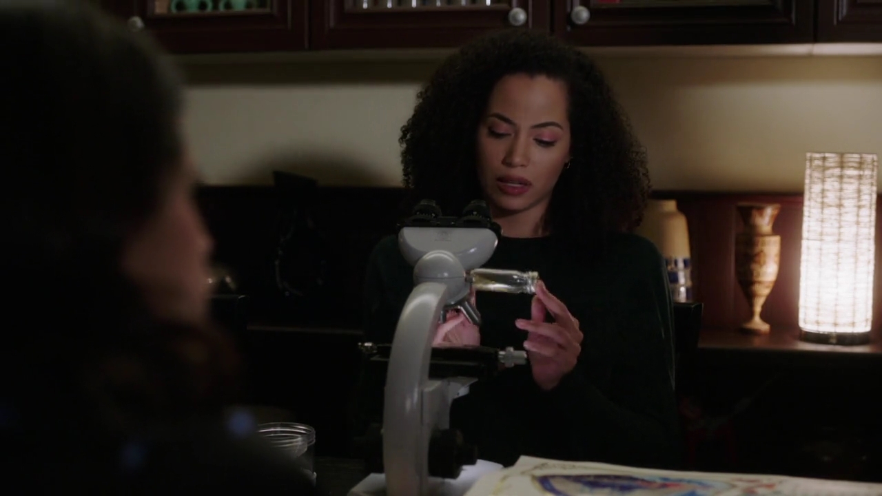 Charmed-Online-dot-nl_Charmed-1x13ManicPixieNightmare00744.jpg