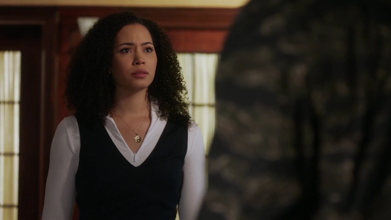 Charmed-Online-dot-nl_Charmed-1x13ManicPixieNightmare00802.jpg