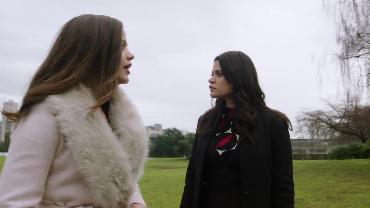 Charmed-Online-dot-nl_Charmed-1x13ManicPixieNightmare00978.jpg