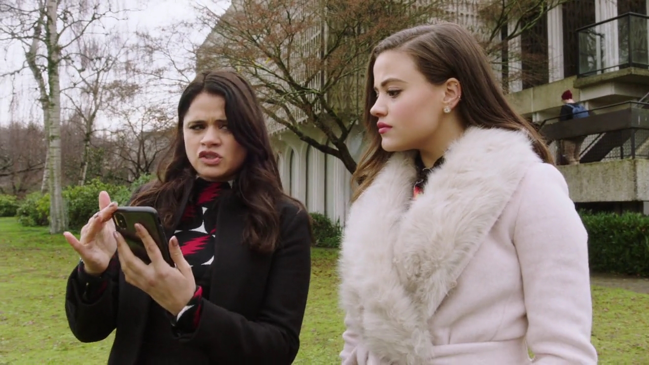 Charmed-Online-dot-nl_Charmed-1x13ManicPixieNightmare01010.jpg