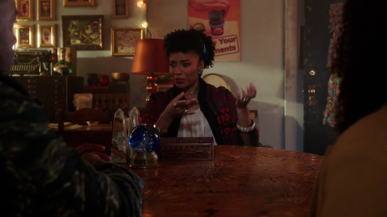 Charmed-Online-dot-nl_Charmed-1x13ManicPixieNightmare01177.jpg