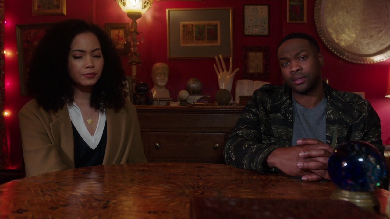 Charmed-Online-dot-nl_Charmed-1x13ManicPixieNightmare01194.jpg