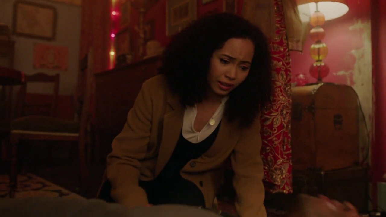 Charmed-Online-dot-nl_Charmed-1x13ManicPixieNightmare01414.jpg