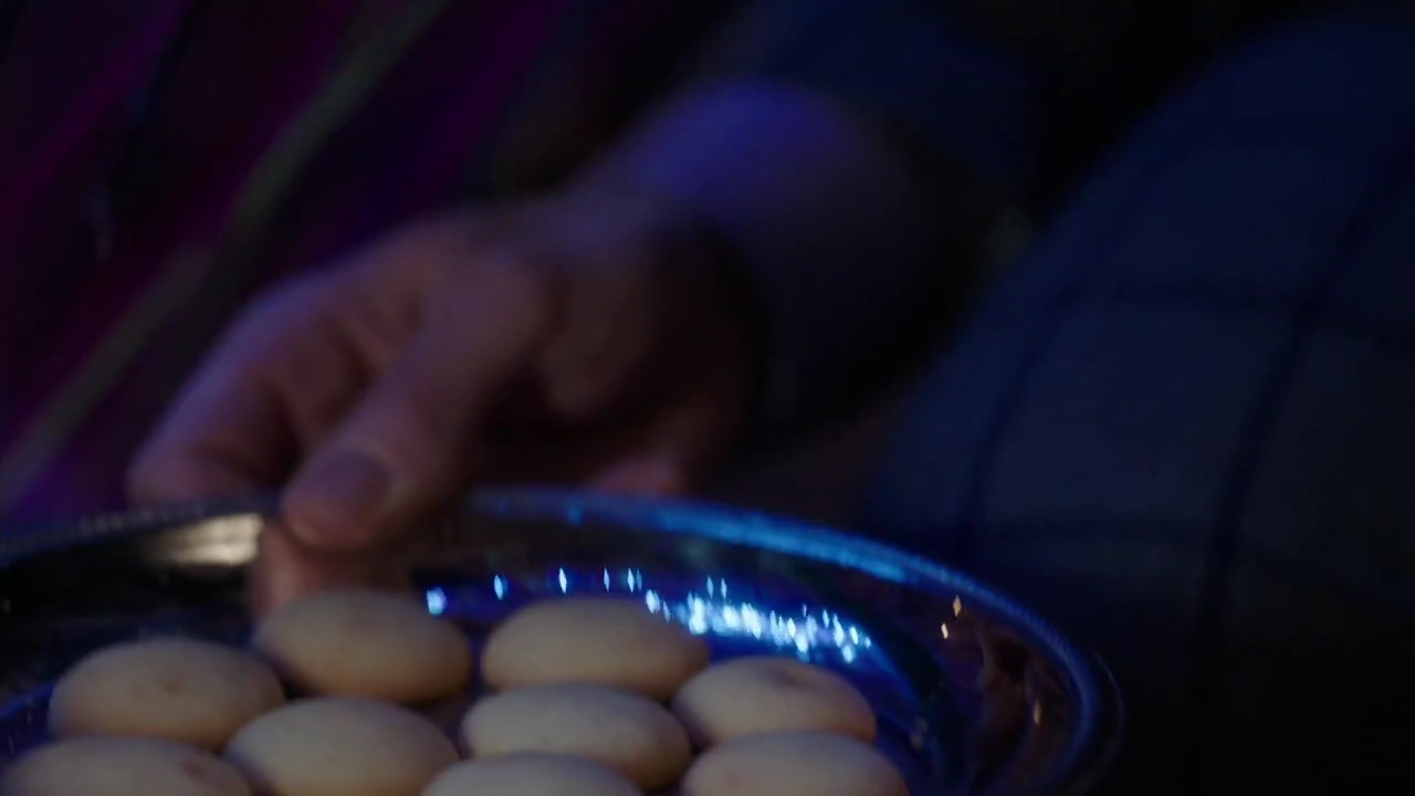 Charmed-Online-dot-nl_Charmed-1x13ManicPixieNightmare01520.jpg