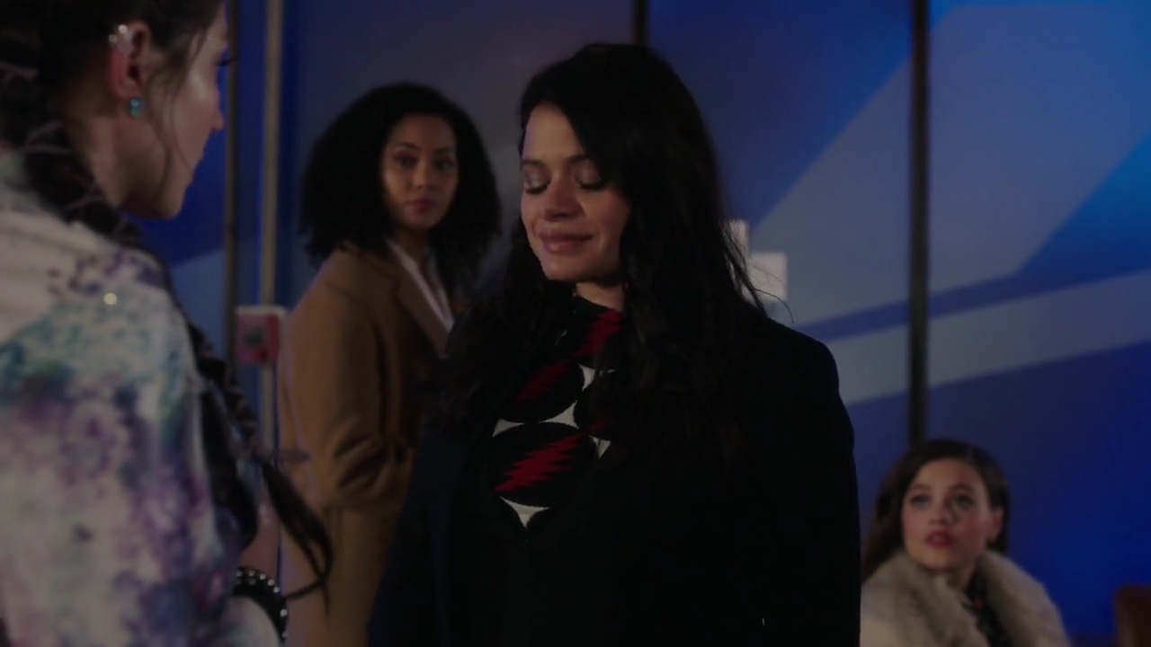 Charmed-Online-dot-nl_Charmed-1x13ManicPixieNightmare01932.jpg
