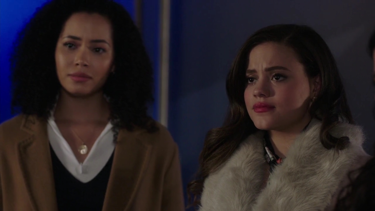 Charmed-Online-dot-nl_Charmed-1x13ManicPixieNightmare01965.jpg