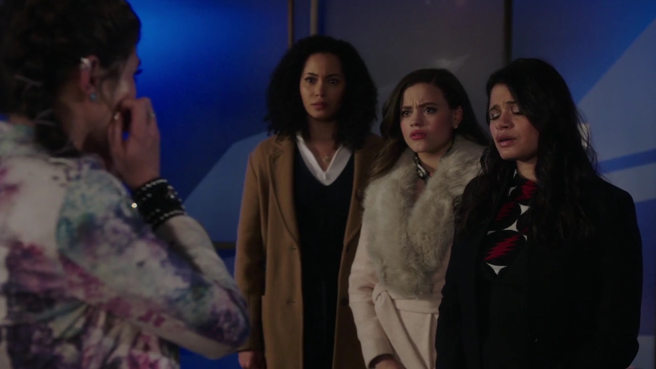 Charmed-Online-dot-nl_Charmed-1x13ManicPixieNightmare02017.jpg