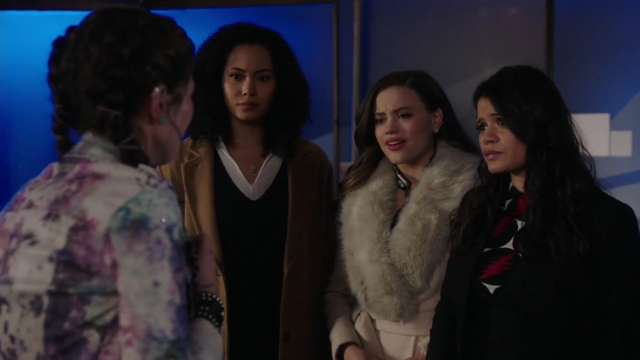 Charmed-Online-dot-nl_Charmed-1x13ManicPixieNightmare02028.jpg