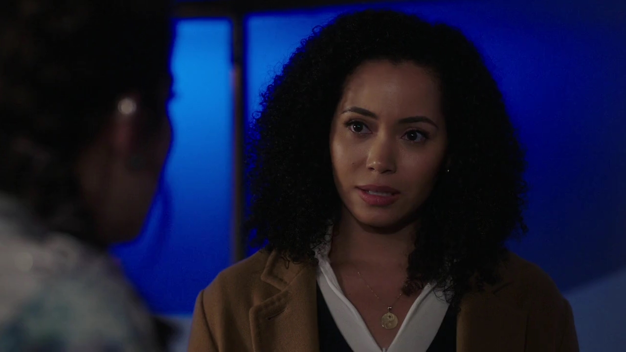 Charmed-Online-dot-nl_Charmed-1x13ManicPixieNightmare02049.jpg