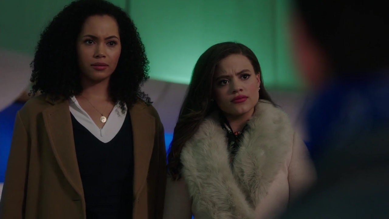 Charmed-Online-dot-nl_Charmed-1x13ManicPixieNightmare02076.jpg