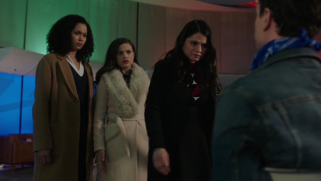 Charmed-Online-dot-nl_Charmed-1x13ManicPixieNightmare02083.jpg
