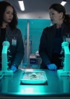Charmed-Online-dot-nl_Charmed-1x13ManicPixieNightmare00192.jpg