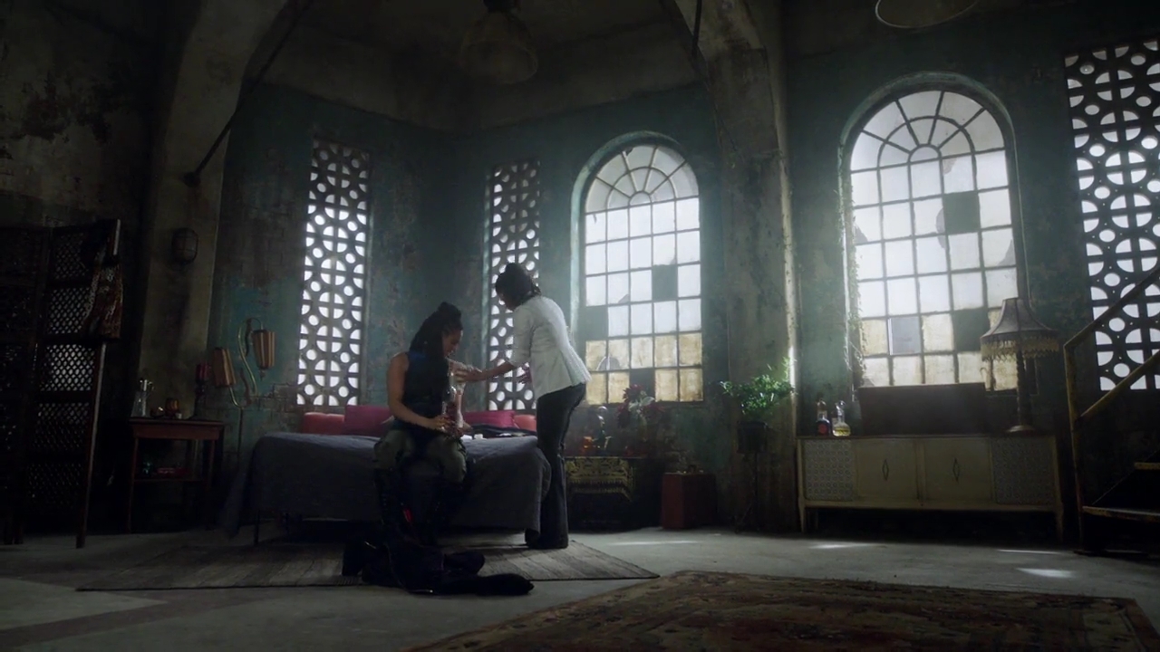 Charmed-Online-dot-nl_Charmed-1x14TouchedByADemon00018.jpg