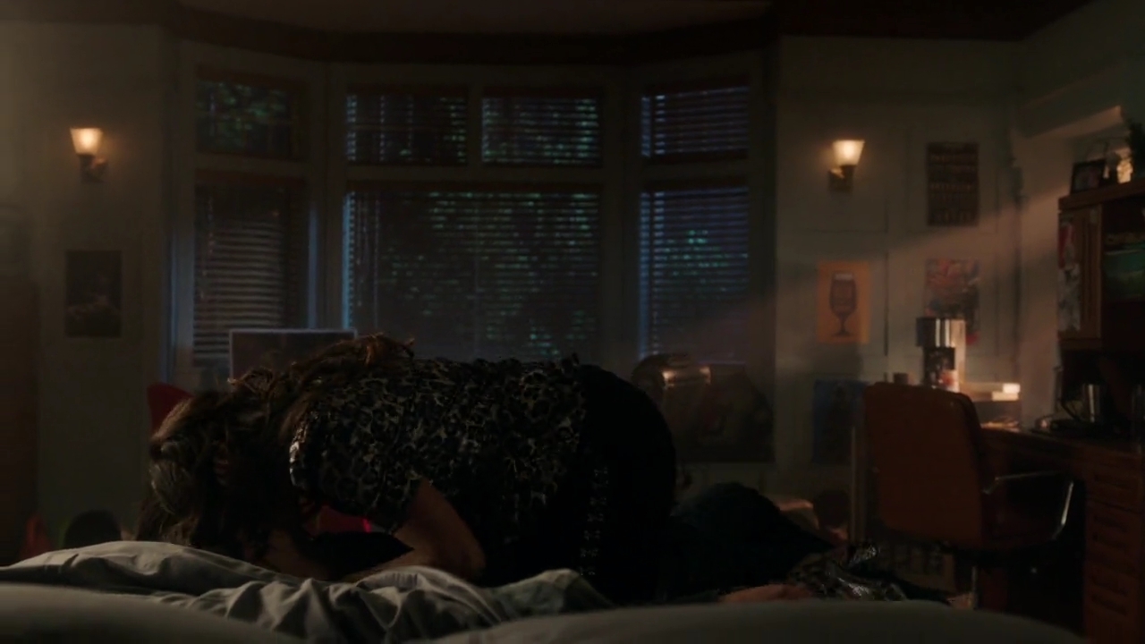 Charmed-Online-dot-nl_Charmed-1x14TouchedByADemon00806.jpg