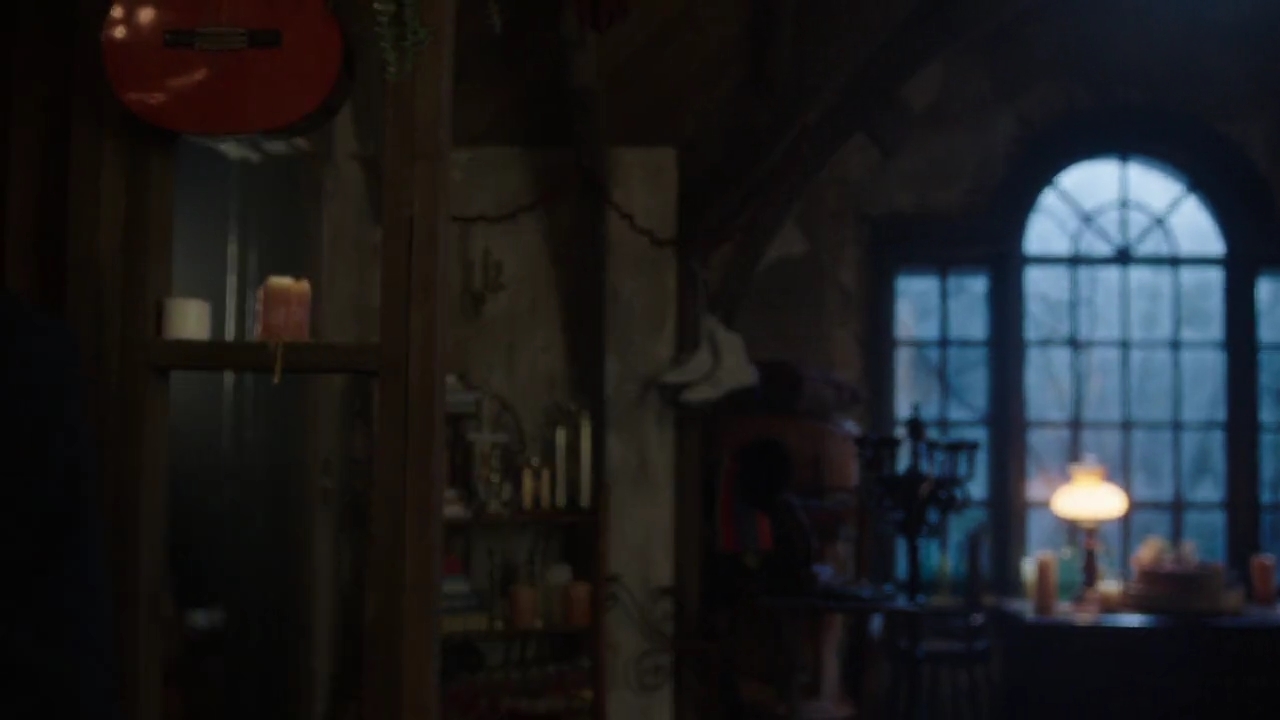 Charmed-Online-dot-nl_Charmed-1x14TouchedByADemon01035.jpg