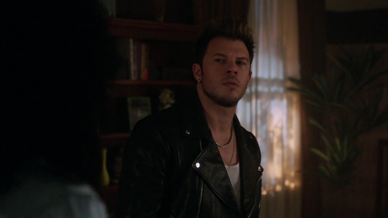 Charmed-Online-dot-nl_Charmed-1x14TouchedByADemon01198.jpg