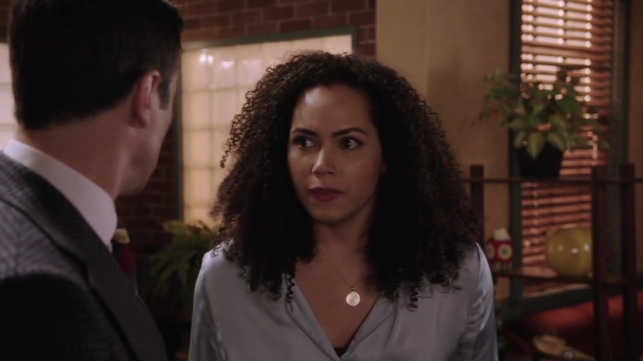 Charmed-Online-dot-nl_Charmed-1x14TouchedByADemon01309.jpg