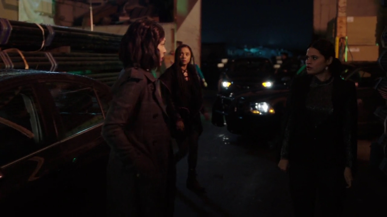 Charmed-Online-dot-nl_Charmed-1x14TouchedByADemon01342.jpg