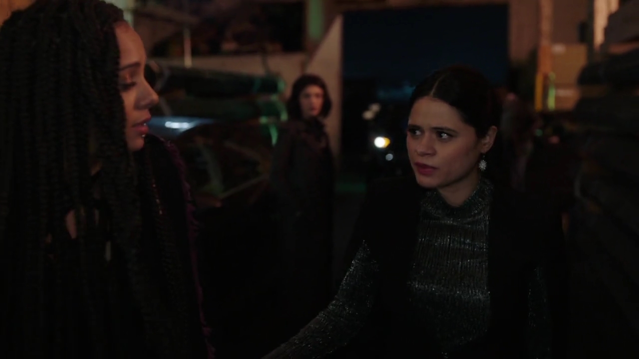 Charmed-Online-dot-nl_Charmed-1x14TouchedByADemon01352.jpg