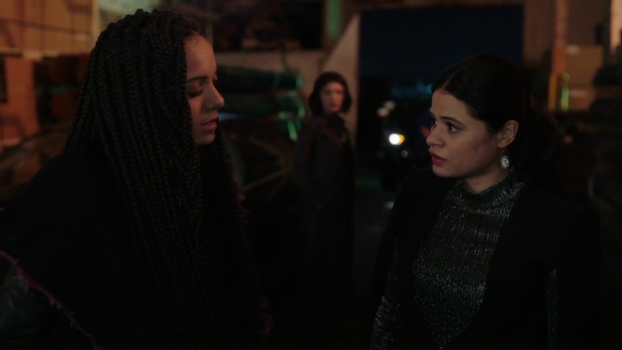 Charmed-Online-dot-nl_Charmed-1x14TouchedByADemon01356.jpg