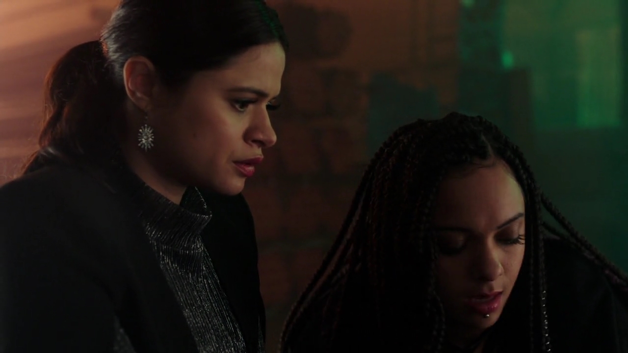 Charmed-Online-dot-nl_Charmed-1x14TouchedByADemon01483.jpg