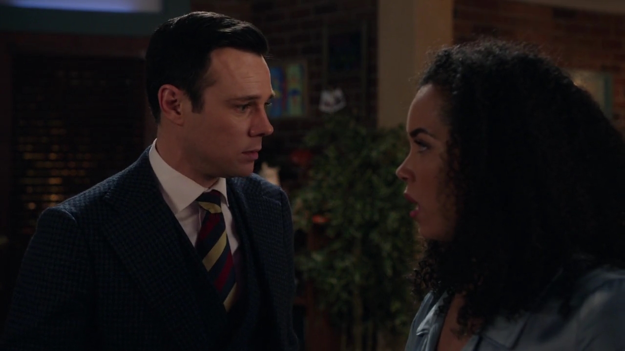 Charmed-Online-dot-nl_Charmed-1x14TouchedByADemon01517.jpg